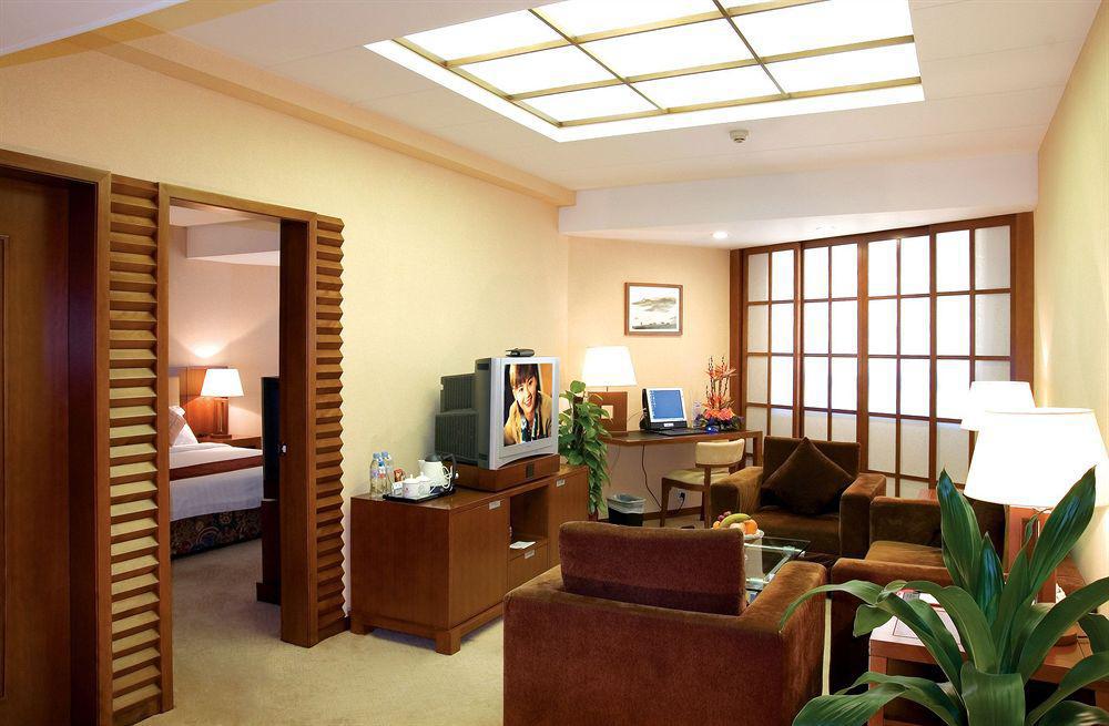 โรงแรมเซ็นจูรี่ พลาซ่า เซินเจิ้น ห้อง รูปภาพ